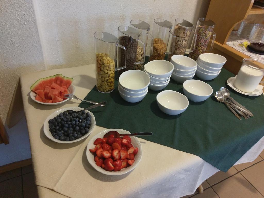 Windsbach Gasthaus Pension Rezatgrund מראה חיצוני תמונה