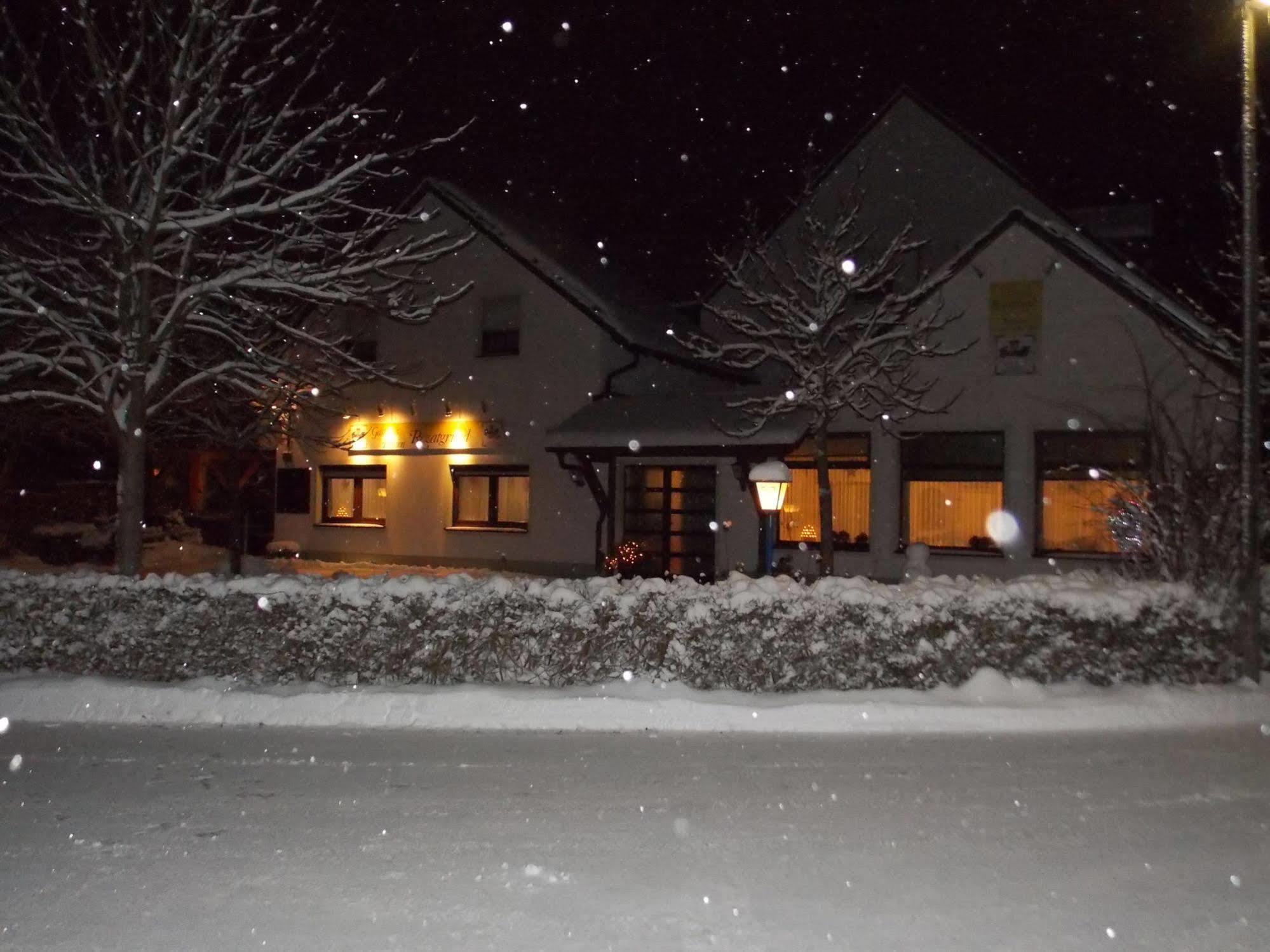 Windsbach Gasthaus Pension Rezatgrund מראה חיצוני תמונה
