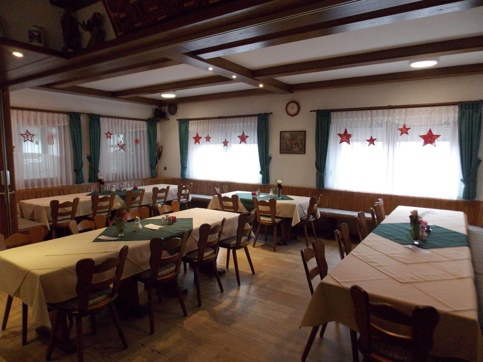 Windsbach Gasthaus Pension Rezatgrund מראה חיצוני תמונה