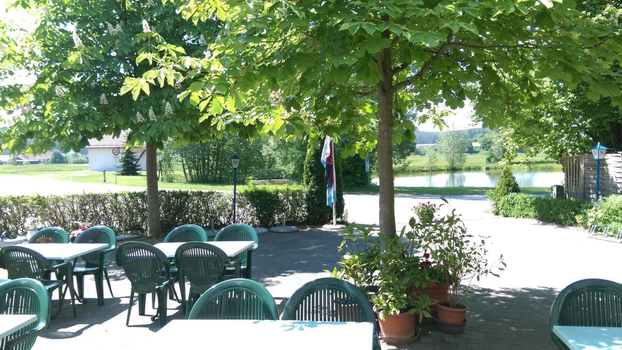 Windsbach Gasthaus Pension Rezatgrund מראה חיצוני תמונה